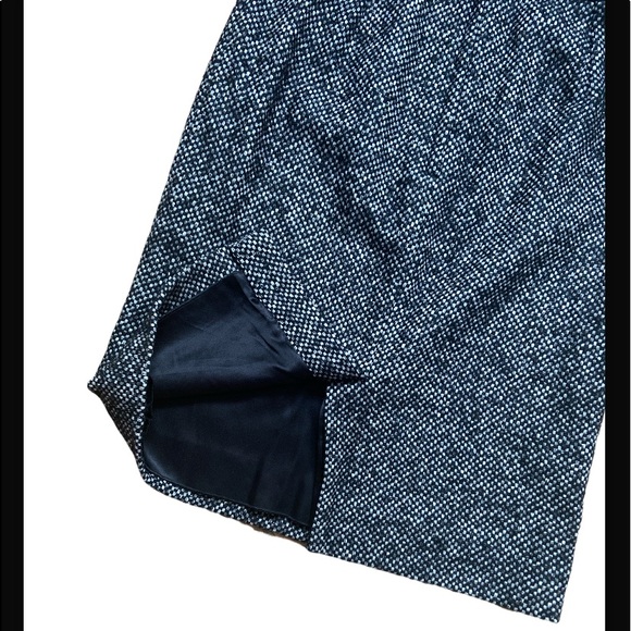 Dolce y Gabana pencil skirt - Picture 8 of 11